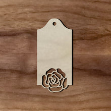 Load image into Gallery viewer, Gift Tag - Flower #11/3&quot;-12&quot;
